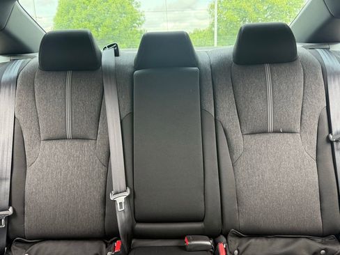 Used 2023 Honda Accord Sport image 19