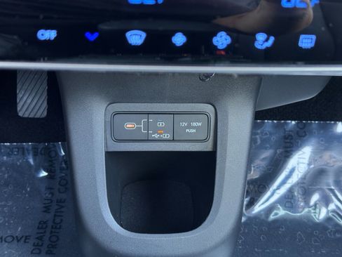 Used 2025 Hyundai Ioniq 5 SEL image 27