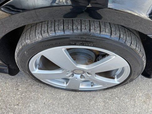 Used 2012 Mercedes-Benz E 350 Sedan image 7