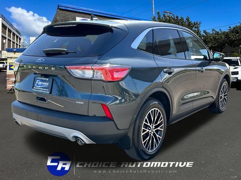 Used 2022 Ford Escape SE w/ Convenience Package FWD image 8