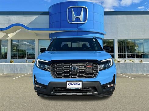 Used 2025 Honda Ridgeline TrailSport image 6