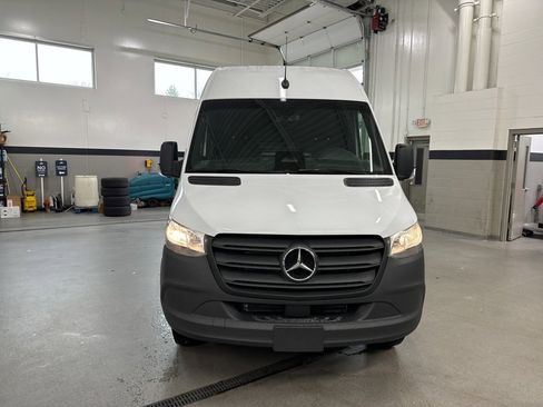 New 2025 Mercedes-Benz Sprinter 3500 image 9