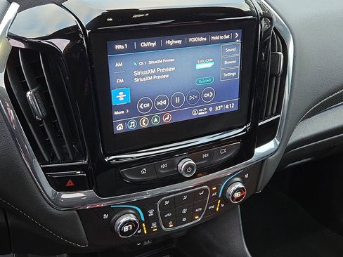 Certified 2023 Chevrolet Traverse Premier image 14