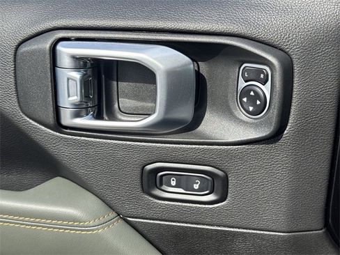 New 2026 Jeep Gladiator Mojave image 29