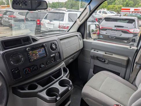Used 2011 Ford E-350 and Econoline 350 Super Duty w/ Commercial Cargo Van Pkg RWD image 26