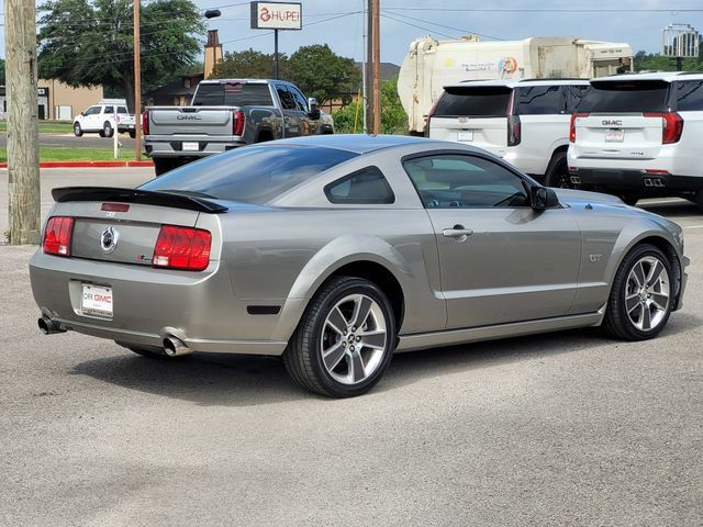 Used 2008 Ford Mustang GT Premium RWD image 4