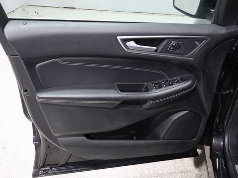 Used 2024 Ford Edge Titanium w/ Equipment Group 301A AWD/4WD image 11