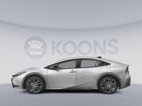 New 2026 Toyota Prius XLE FWD image 4