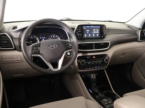 Used 2019 Hyundai Tucson Value AWD/4WD image 2