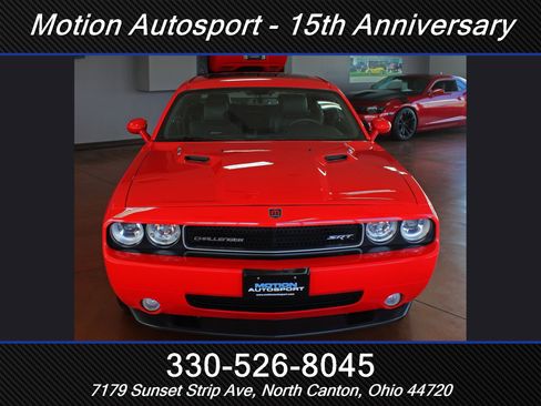 Used 2009 Dodge Challenger SRT8 w/ SRT Option Group II image 4