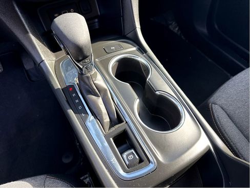 Used 2024 Chevrolet Equinox LT image 22