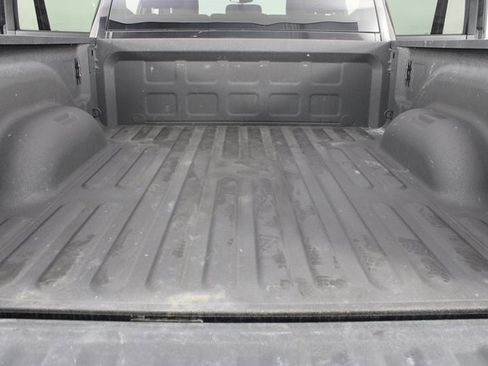 Used 2024 RAM 2500 Big Horn w/ Bed Utility Group image 17