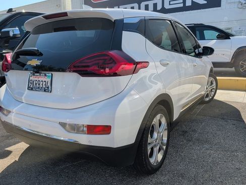 Used 2020 Chevrolet Bolt LT FWD image 2