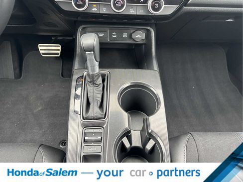 Used 2025 Honda Civic Sport image 17