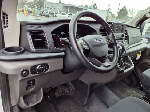 Used 2024 Ford Transit 250 Low Roof w/ Exterior Upgrade Package image 16