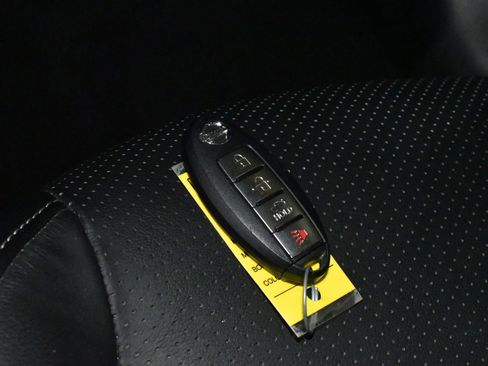 Used 2019 Nissan Sentra SL image 97