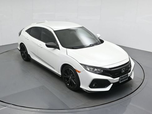Used 2018 Honda Civic Sport image 31