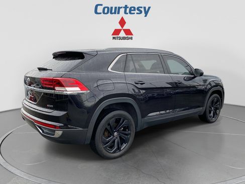 Used 2020 Volkswagen Atlas Cross Sport SEL AWD/4WD image 9