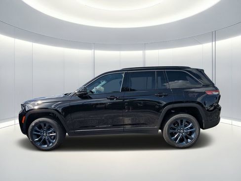 New 2026 Jeep Grand Cherokee Limited AWD/4WD image 7