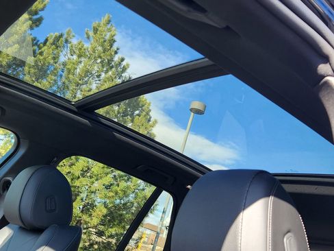 New 2026 BMW X5 xDrive50e AWD/4WD image 19