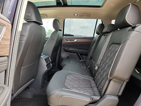 New 2026 Volkswagen Atlas SEL Premium R-Line AWD/4WD image 12