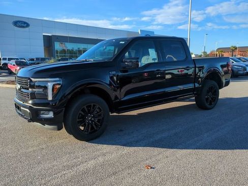 Used 2025 Ford F150 Platinum w/ Equipment Group 702A High AWD/4WD image 8