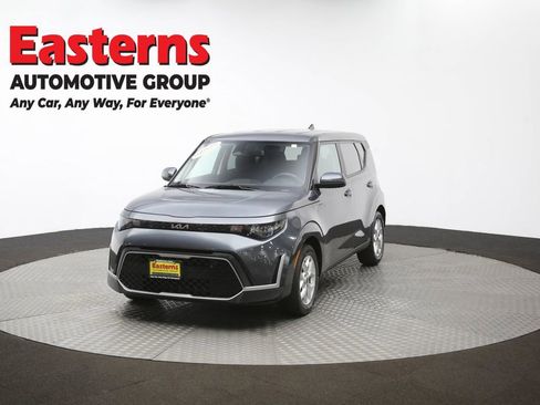 Used 2023 Kia Soul LX w/ LX Technology Package image 54