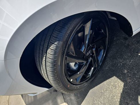 New 2026 Hyundai Elantra SEL Sport Premium FWD image 33