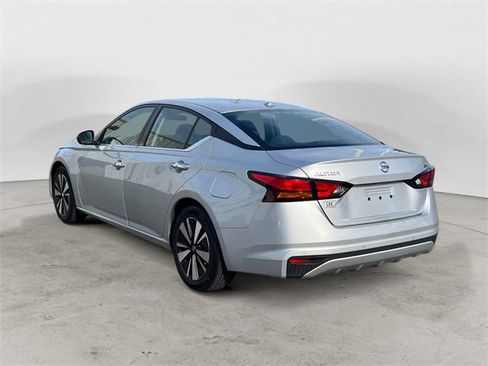 Used 2022 Nissan Altima 2.5 SV image 3