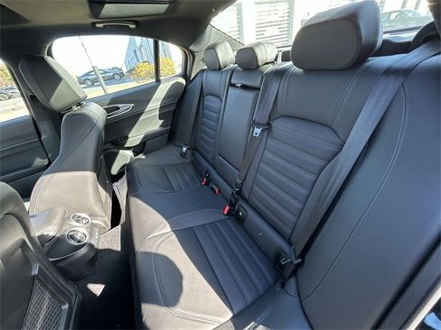 New 2025 Alfa Romeo Giulia AWD w/ Veloce Package AWD image 13