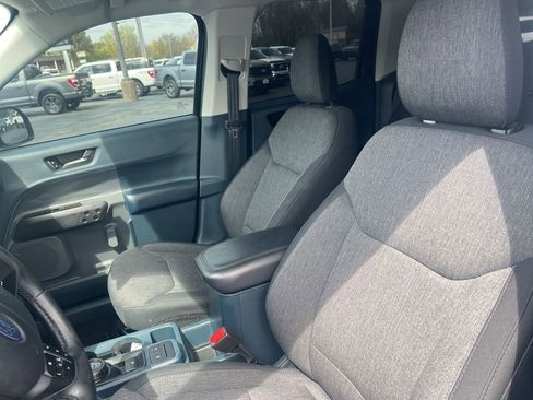 Used 2025 Ford Maverick XLT w/ XLT Luxury Package image 8