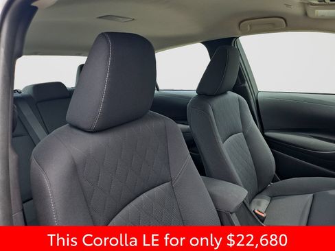 Used 2025 Toyota Corolla LE FWD image 18