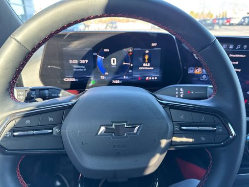 Used 2025 Chevrolet Blazer EV RS image 22