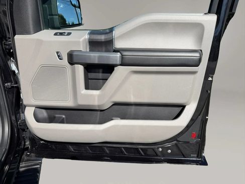 Used 2019 Ford F150 XLT w/ Equipment Group 301A Mid AWD/4WD image 46