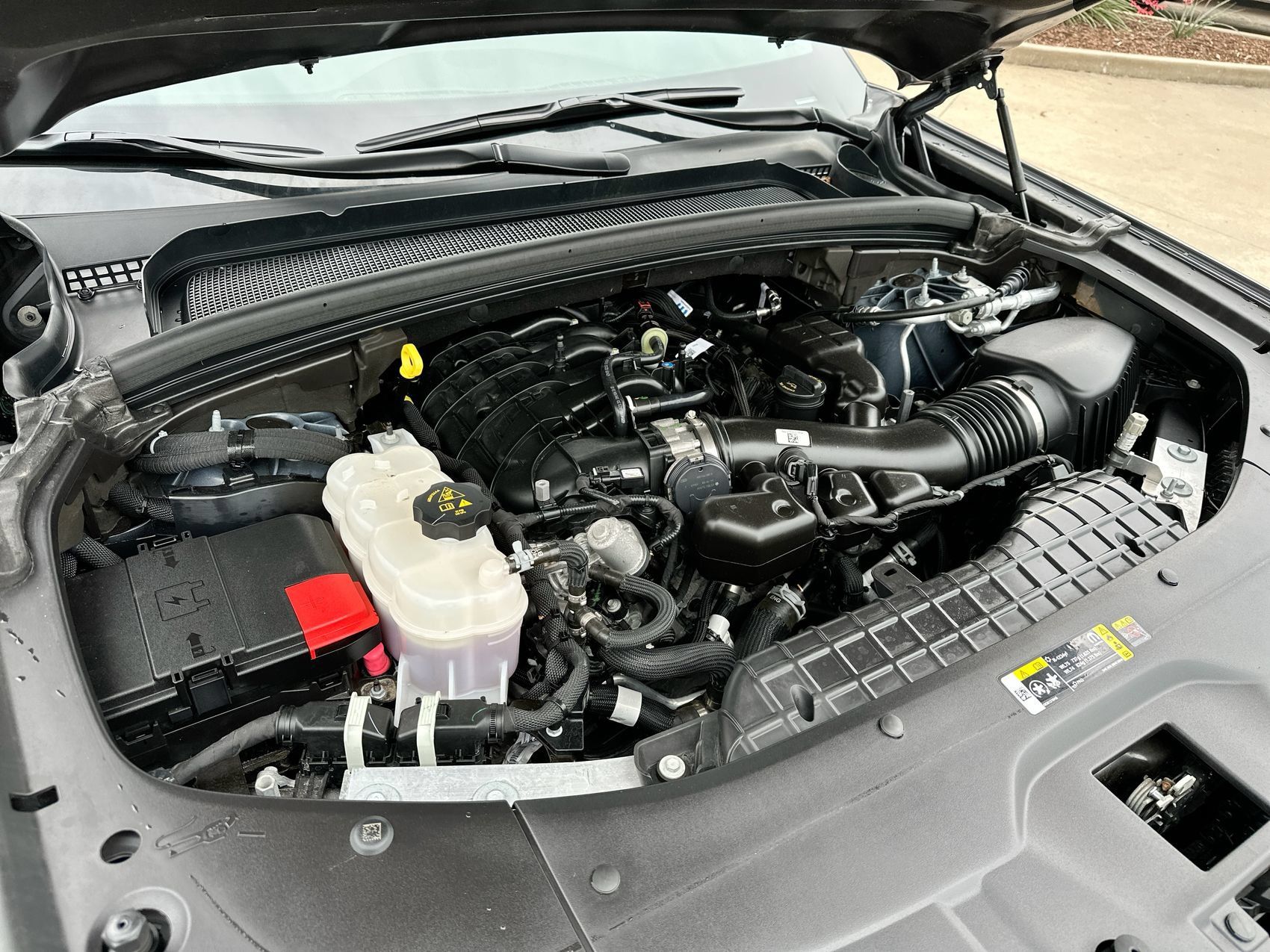 Used 2025 Jeep Grand Cherokee Limited RWD image 25