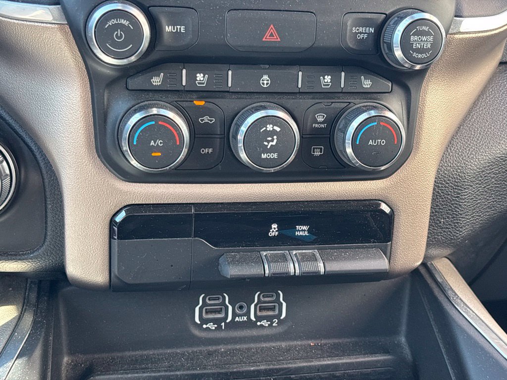 Used 2020 RAM 1500 Laramie RWD image 13