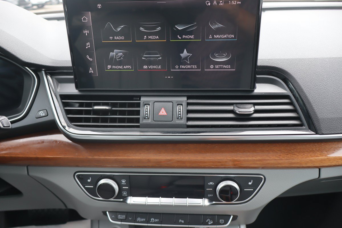 Used 2023 Audi Q5 2.0T Premium Plus AWD/4WD image 15