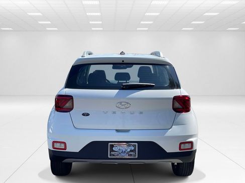 New 2026 Hyundai Venue SEL image 5