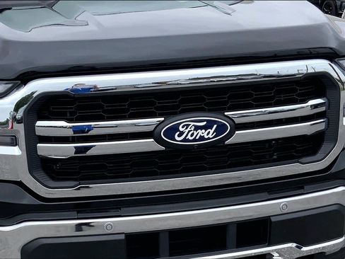 Certified 2025 Ford F150 Lariat w/ Equipment Group 502A High AWD/4WD image 29