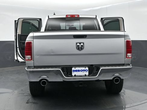 Used 2018 RAM 1500 Laramie RWD image 65