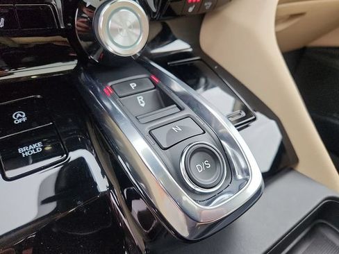 Certified 2025 Acura MDX SH-AWD image 15
