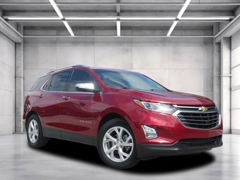 Used 2021 Chevrolet Equinox Premier image 1