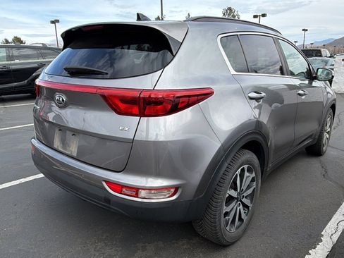 Used 2019 Kia Sportage EX w/ Option Group 040 image 2