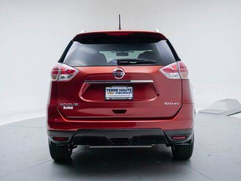 Used 2016 Nissan Rogue SV AWD/4WD image 5