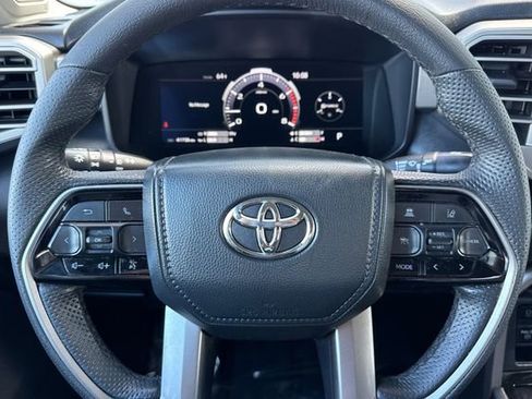 Used 2024 Toyota Tundra Limited image 25