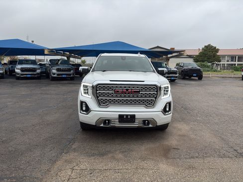 Used 2022 GMC Sierra 1500 Denali w/ Denali Premium Package AWD/4WD image 2