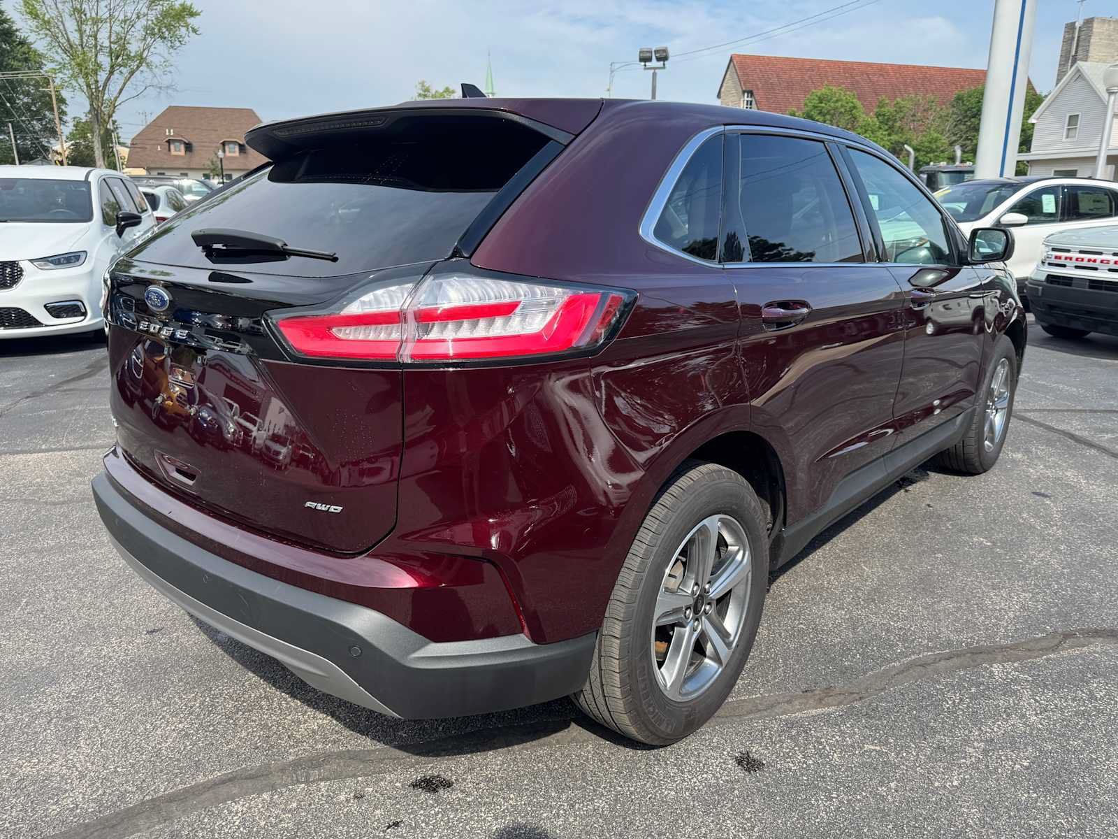 Used 2023 Ford Edge SEL w/ Convenience Package AWD/4WD image 12