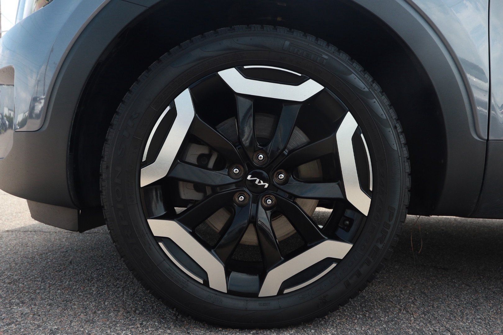 Used 2024 Kia Telluride S w/ S Sunroof Package AWD/4WD image 9