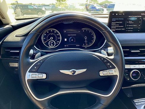 Used 2023 Genesis G80 2.5T image 11