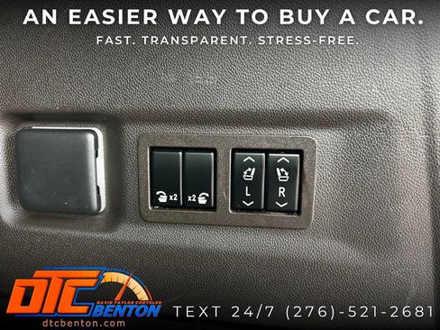 Used 2021 Chevrolet Suburban Z71 w/ Z71 Off-Road Package AWD/4WD image 37